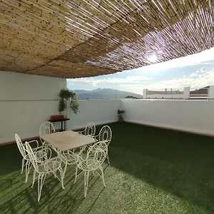 https://apartamentos-lucia.es-andalucia.com